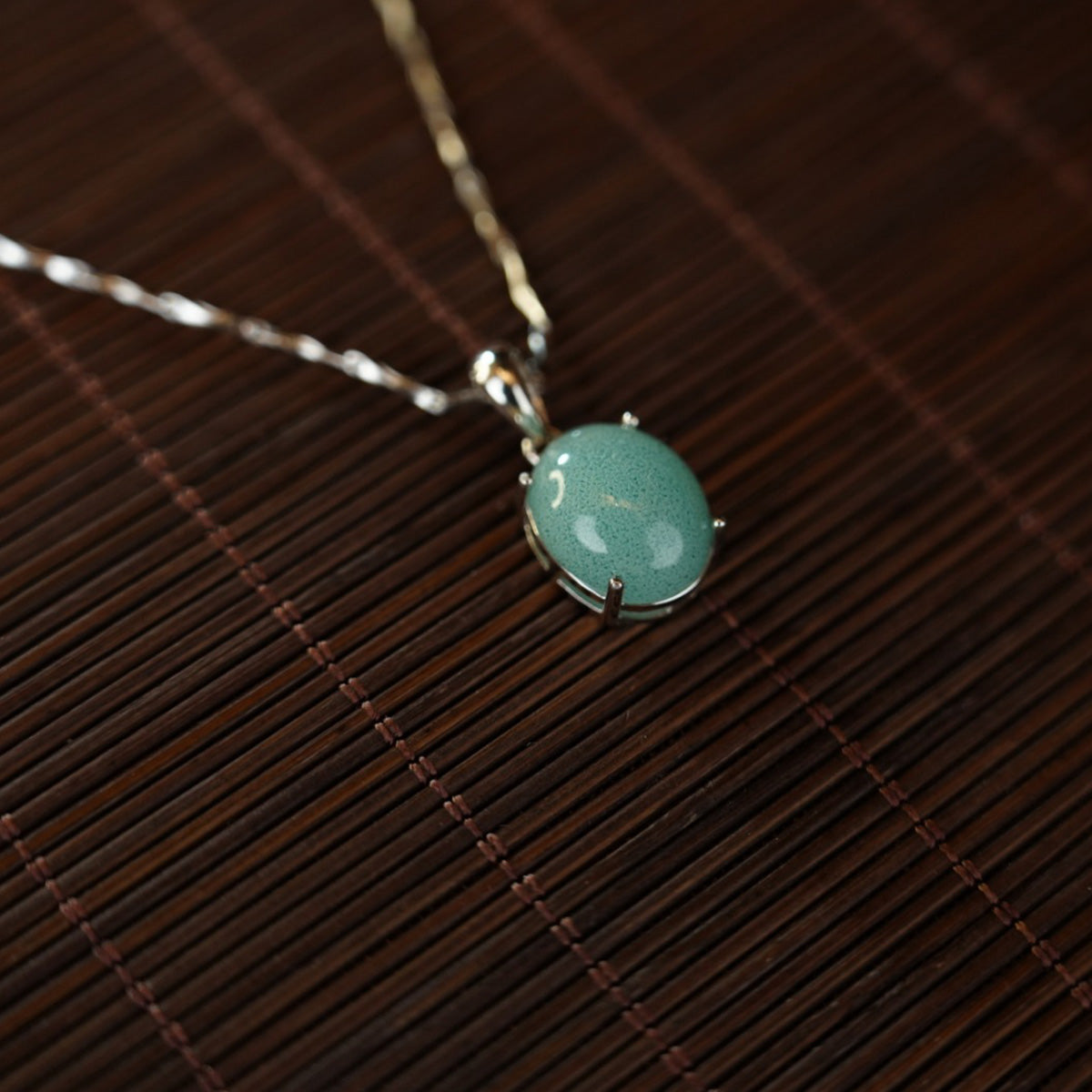 Light blue Necklaces 101755