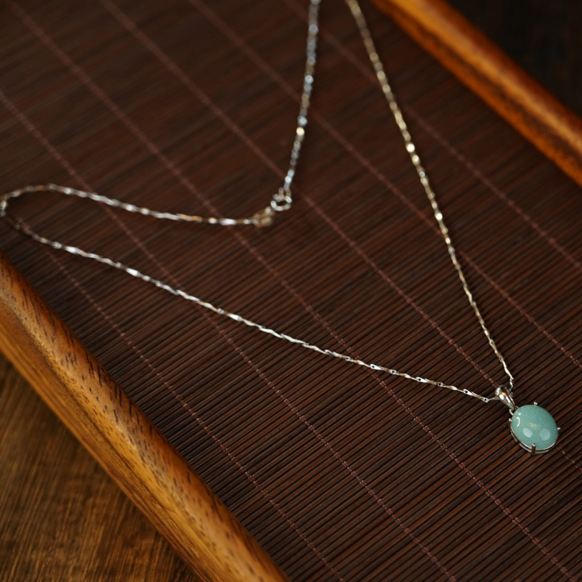 Light blue Necklaces 101755
