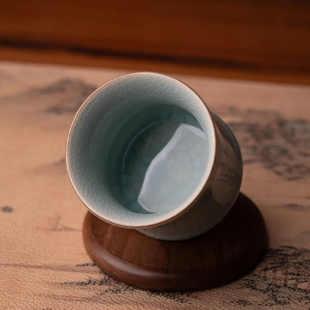 Celadon glaze teacup, sky after rain color, perfect for Chinese tea