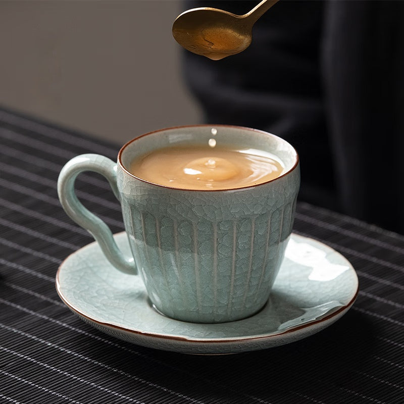 Minimalist coffee mug for contemporary kitchens