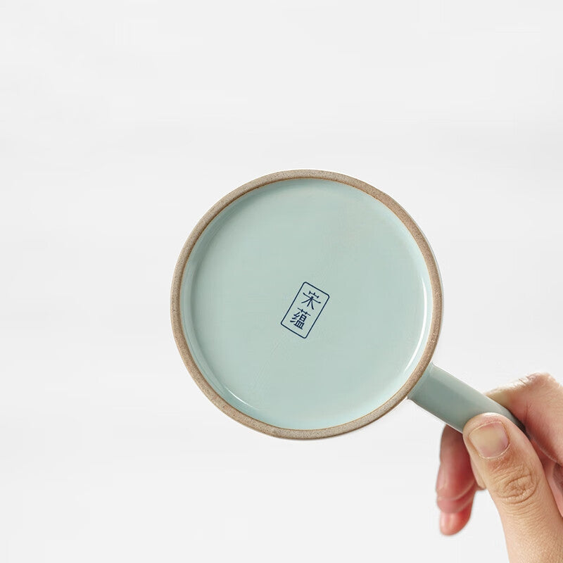 Gift tea cup for special occasions