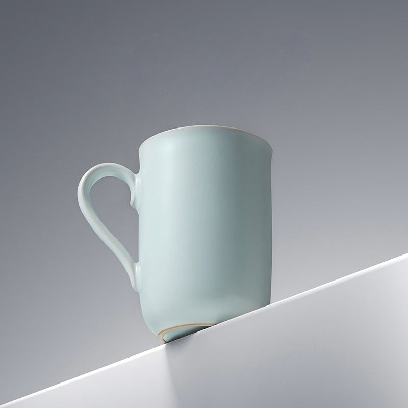 Everyday tea cup for daily rituals