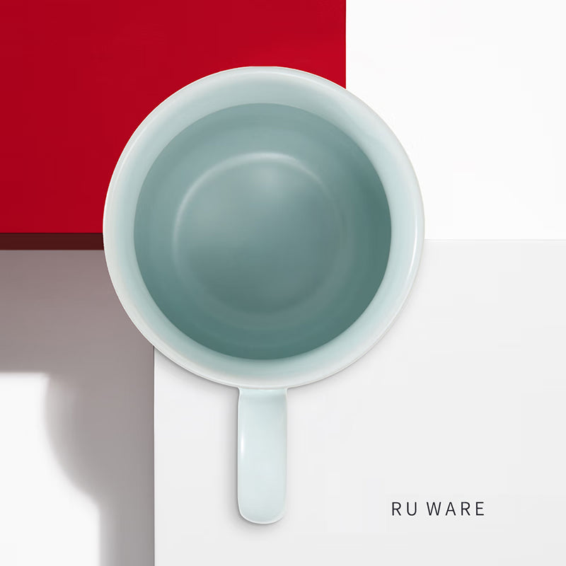 Everyday tea cup for daily rituals
