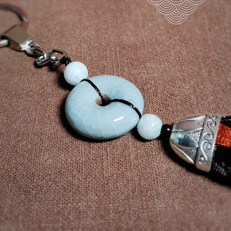 Light blue Keychains 101403