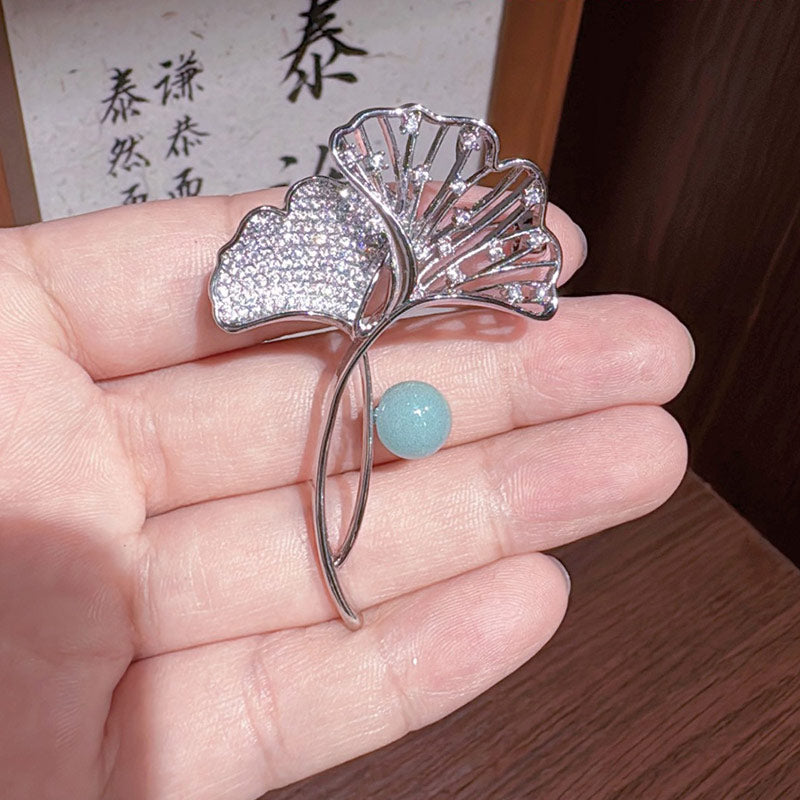 Light blue Brooches 101407